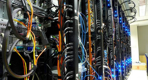 安防監控機柜布線